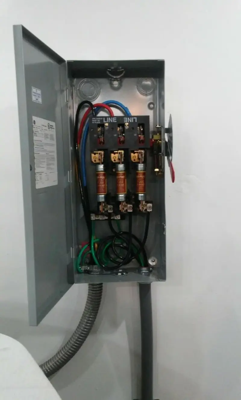 Three-phase disconnect switch installed for Smoke Detector Installation in Forestdale